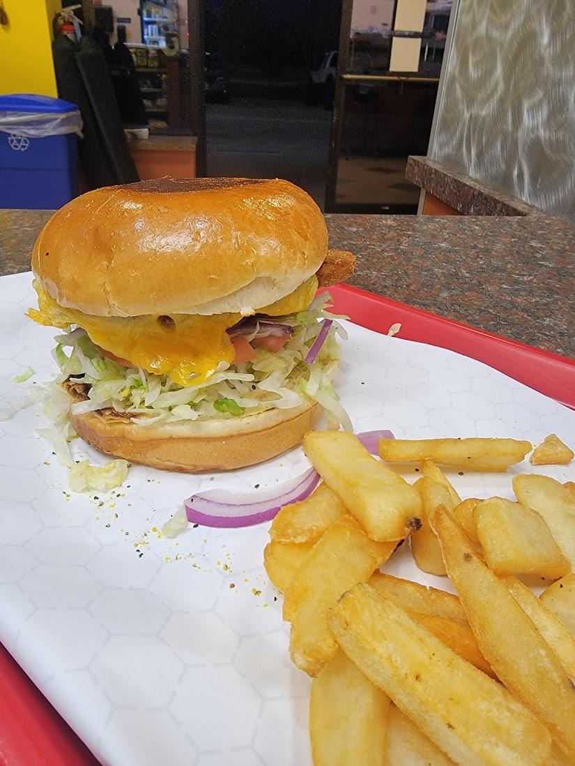 Moodys Subs and Sweets